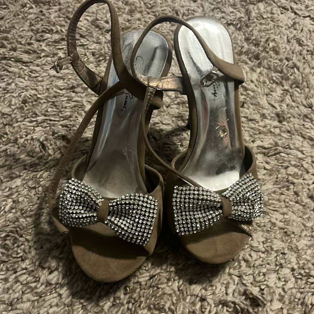 Size 6 Charlotte Russe Brown Heels, gently worn